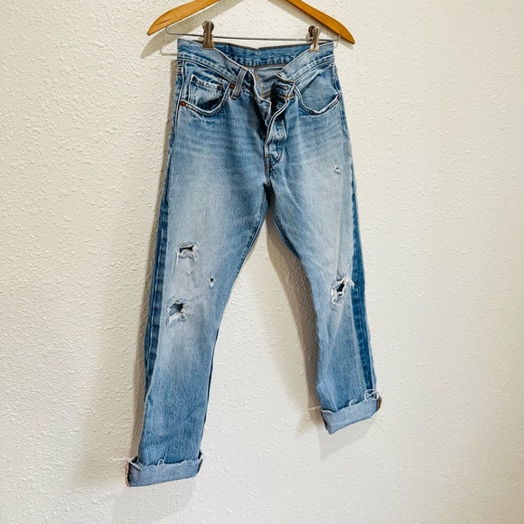 Levi’s 501 premium button fly denim jeans distressed 26x28 - Picture 3 of 7